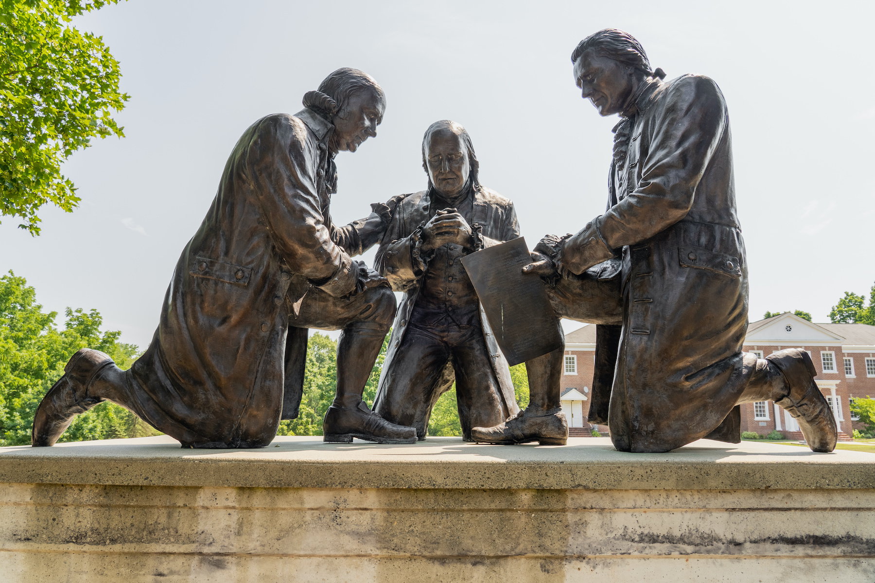 Statute of John Adams, Benjamin Franklin and Thomas Jefferson